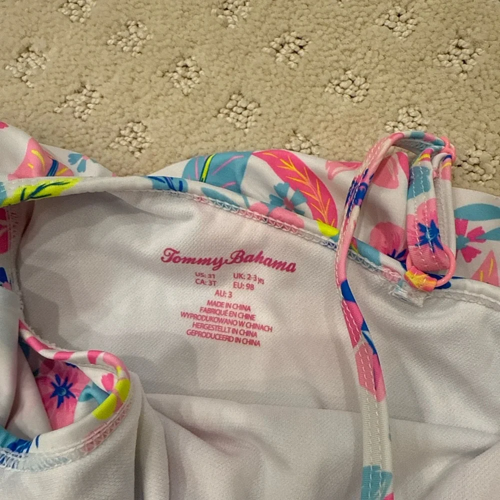 Tommy Bahama tommy bahama